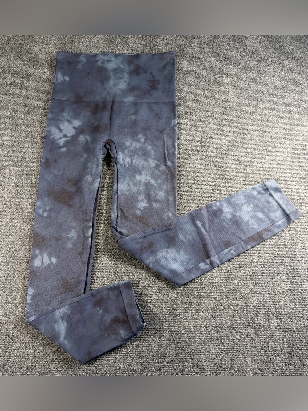 SPANX Look At Me Now High-Waisted Tie-Dye Shapewear Leggings Size Large